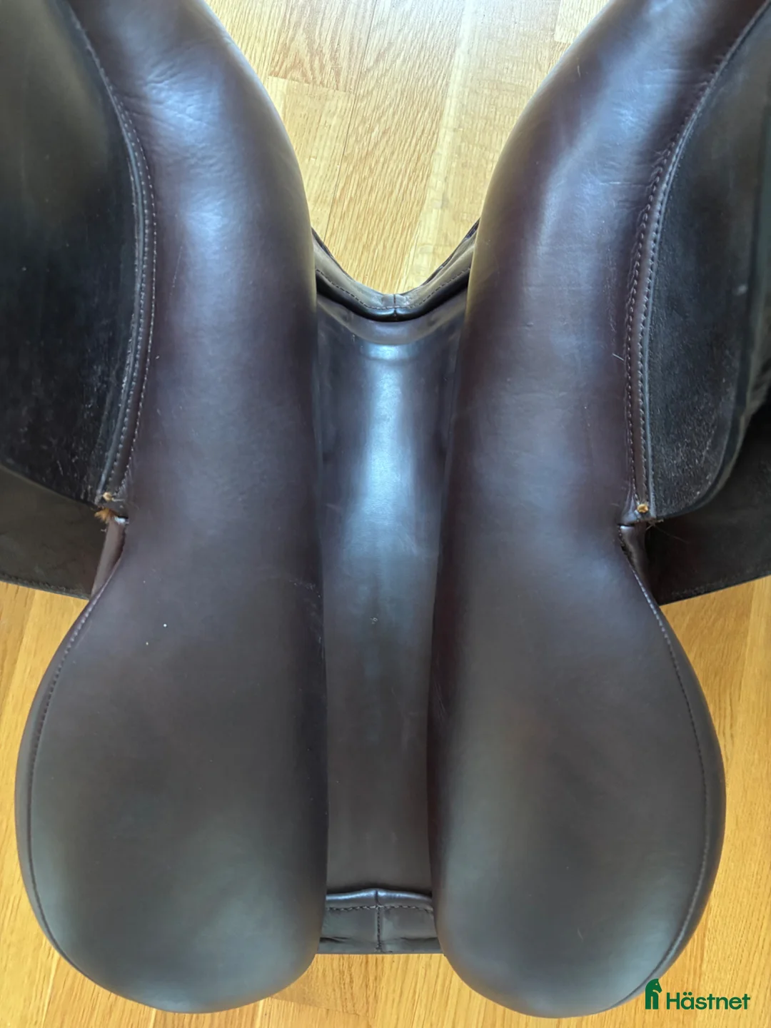 Sadlar hästutrustning till salu: Santa Cruz hoppsadel - Annons 4