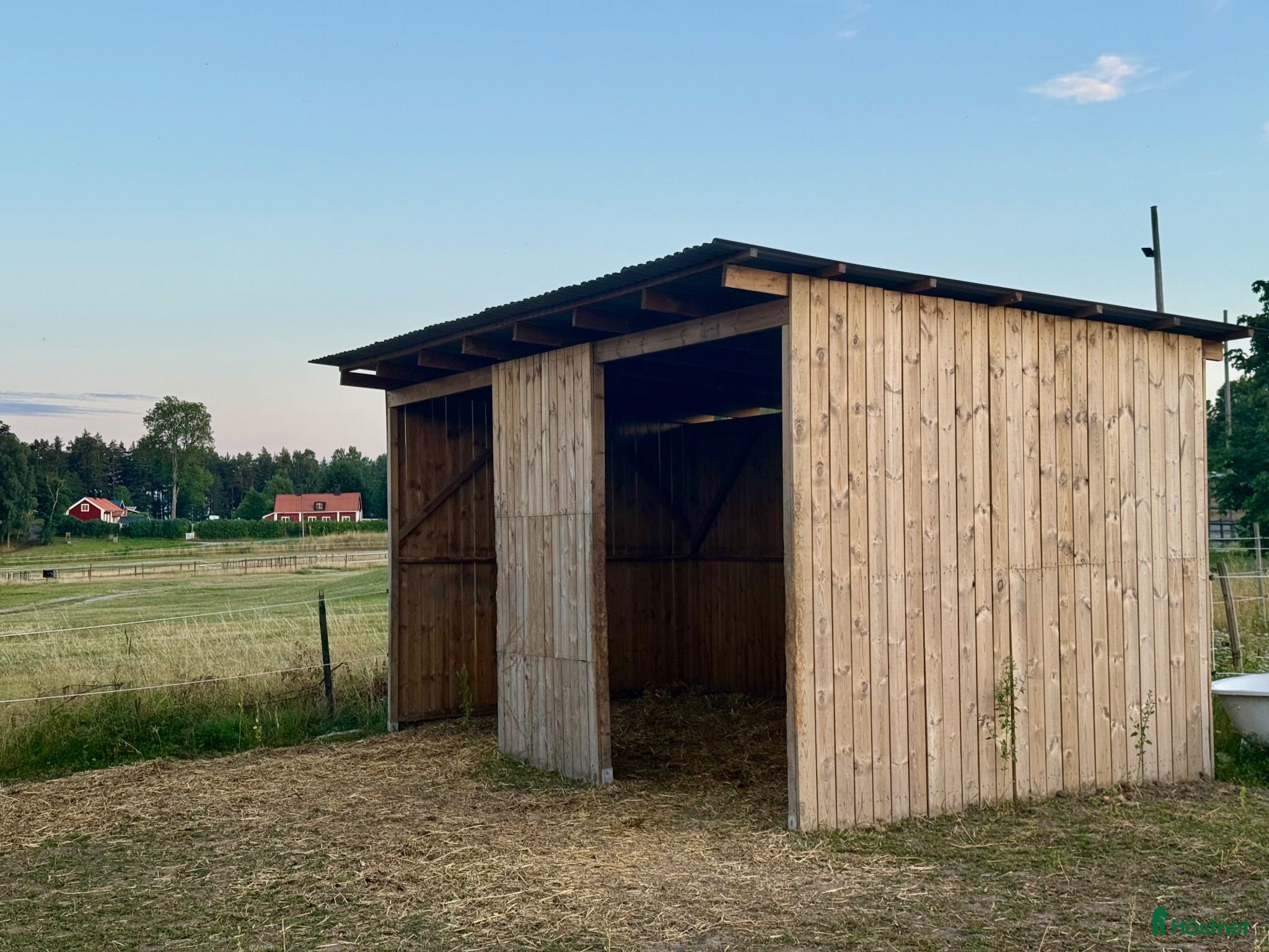  stallplats Lösdrift i Rosersberg med fullservice - Annons 2