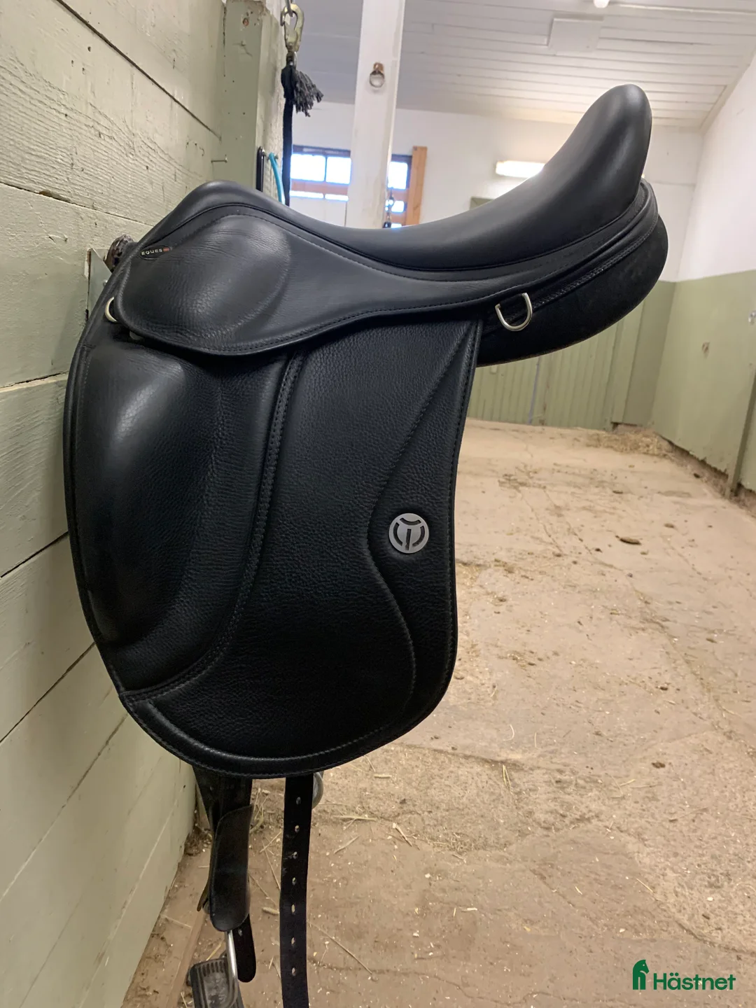 Sadlar hästutrustning till salu: Mycket fin Equese sadel - Annons 2