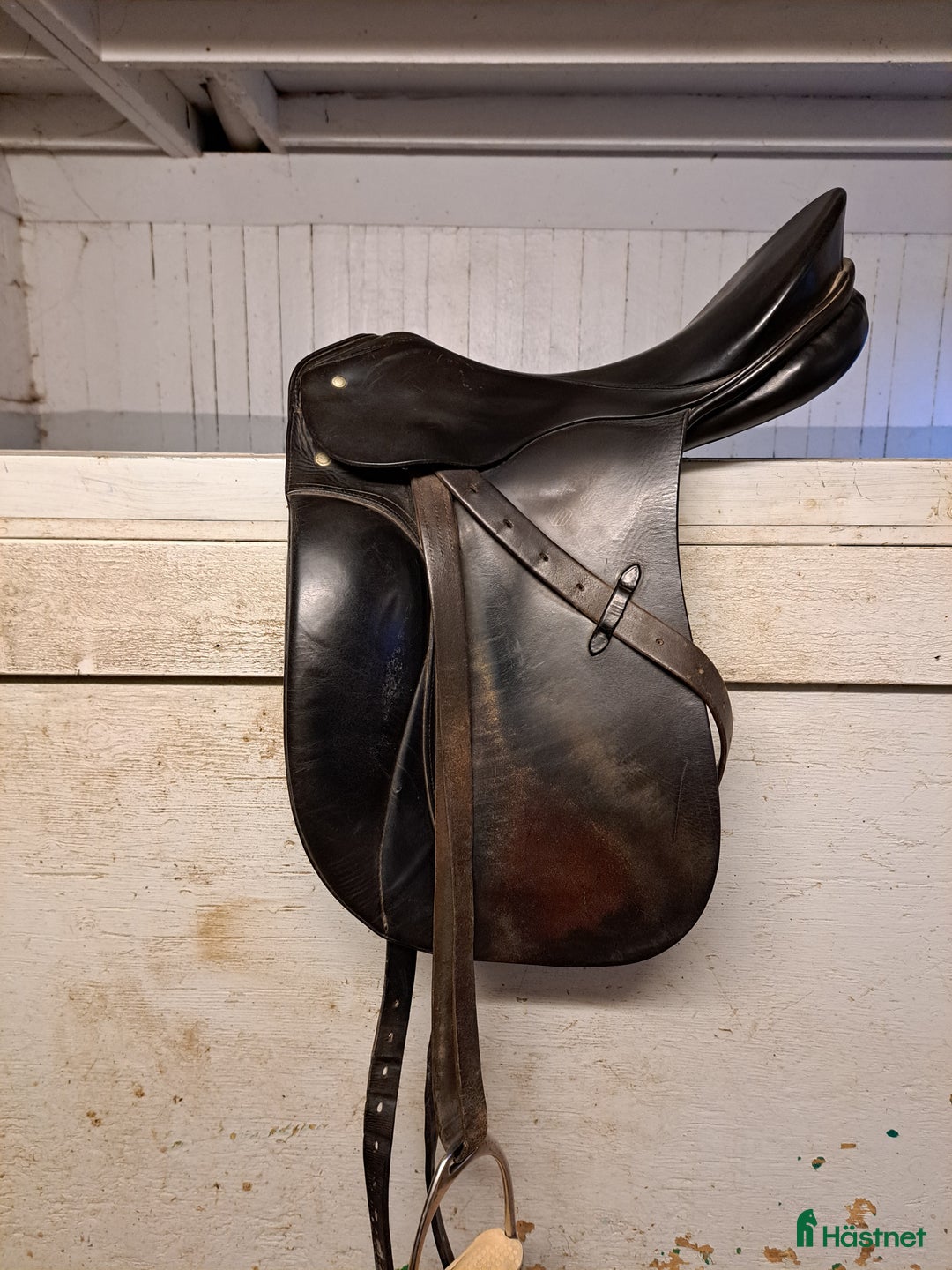 Sadlar hästutrustning till salu: Äldre Passier med många år kvar!  i Billdal - Annons 1