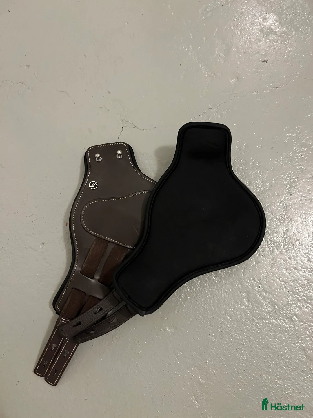 Benskydd hästutrustning till salu: Helt nya benskydd från Hansbo sport i Östersund - Annons 2