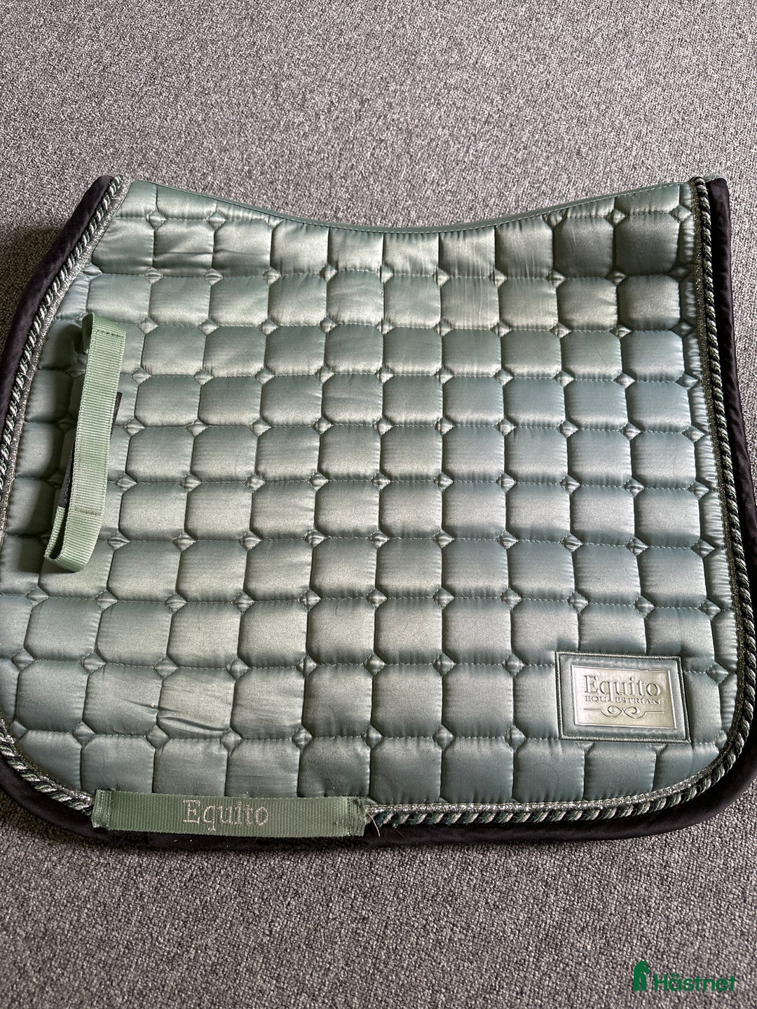 Schabrak & Vojlockar hästutrustning till salu: Fint Equito schabrak  i Lerum - Annons 1