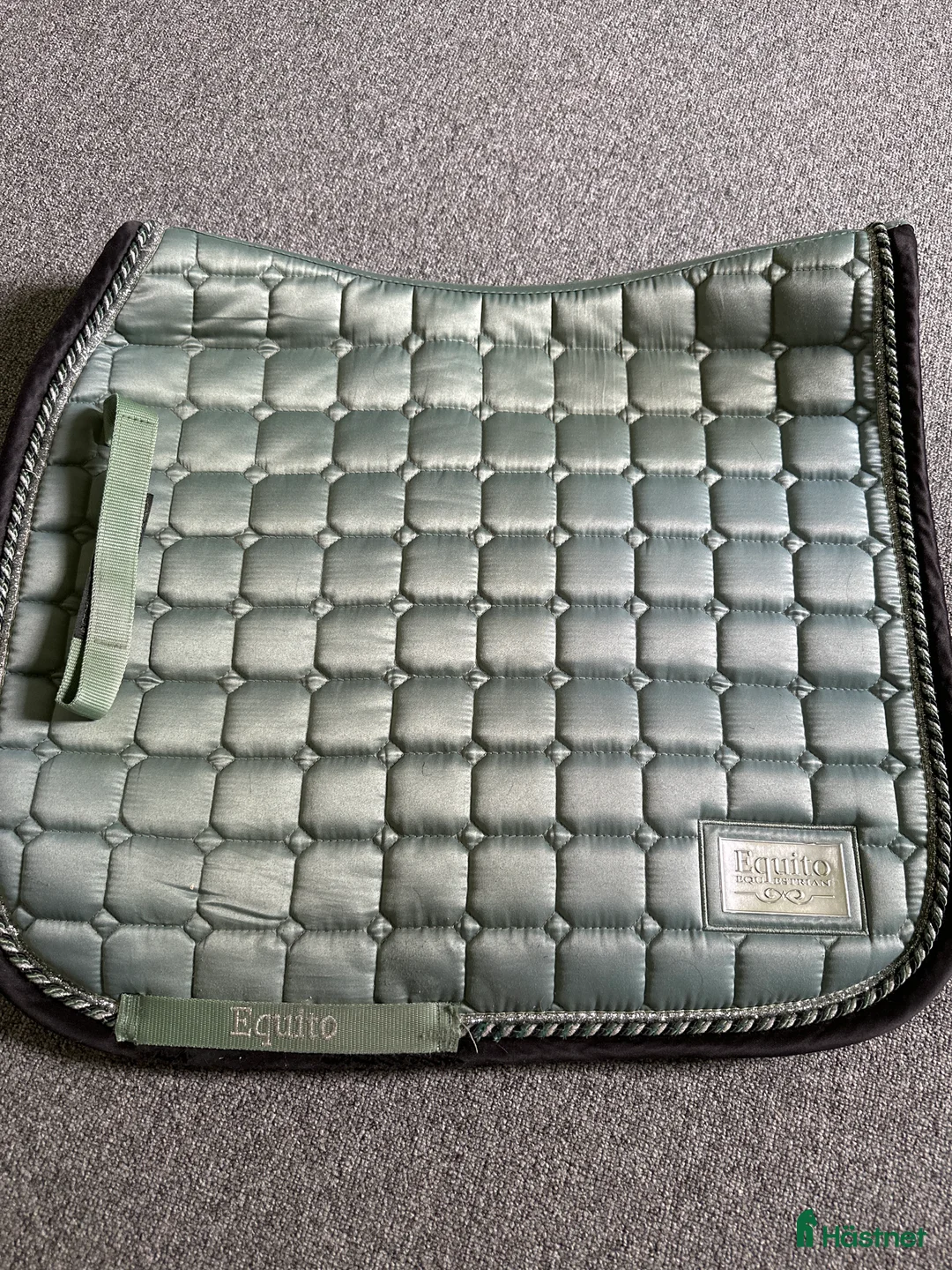 Schabrak & Vojlockar hästutrustning till salu: Fint Equito schabrak  i Lerum - Annons 1