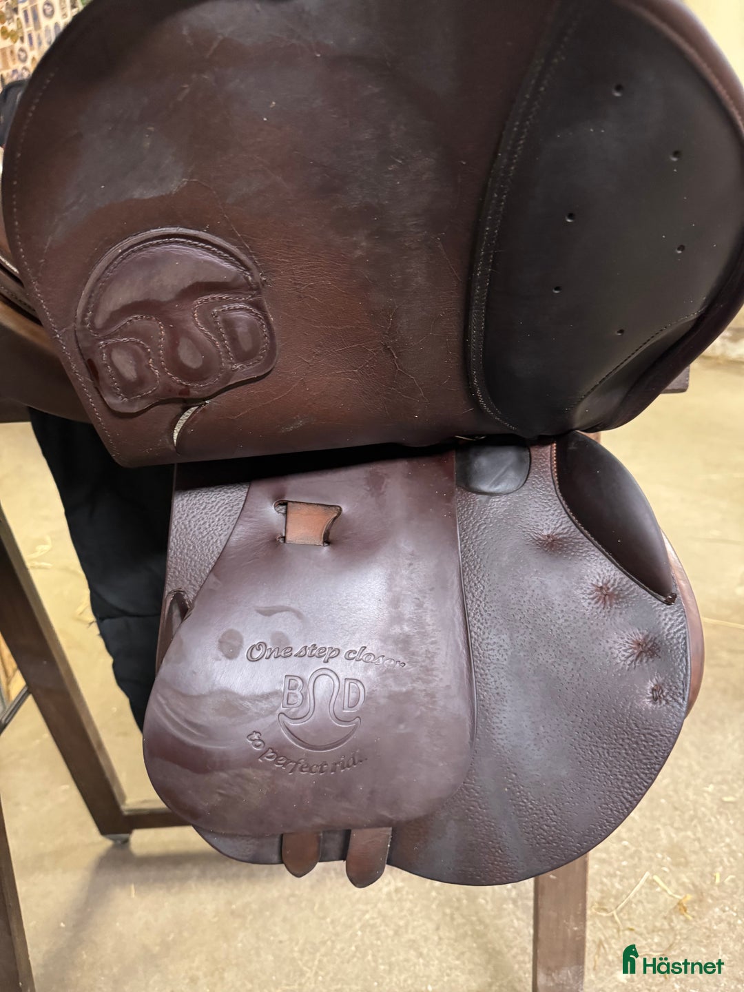 Sadlar hästutrustning till salu: Bruno Delgrange sadel i Örebro - Annons 6