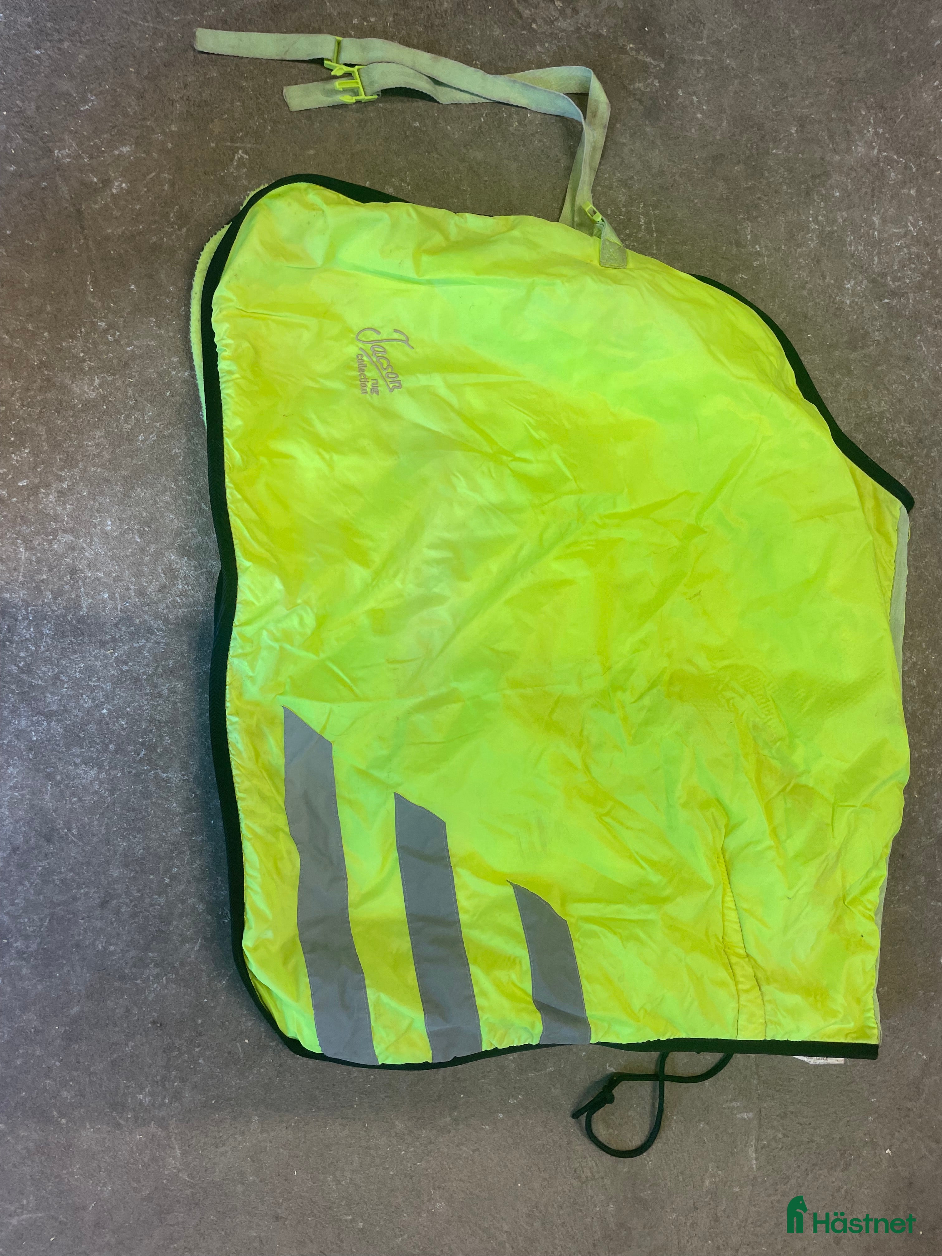 Täcken hästutrustning till salu: Ländtäcke i Lekeryd - Annons 16