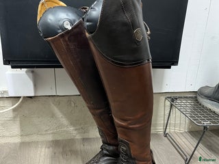 Ridstövlar ryttarutrustning till salu: Mountain horse stövlar i Borlänge - Annons 1