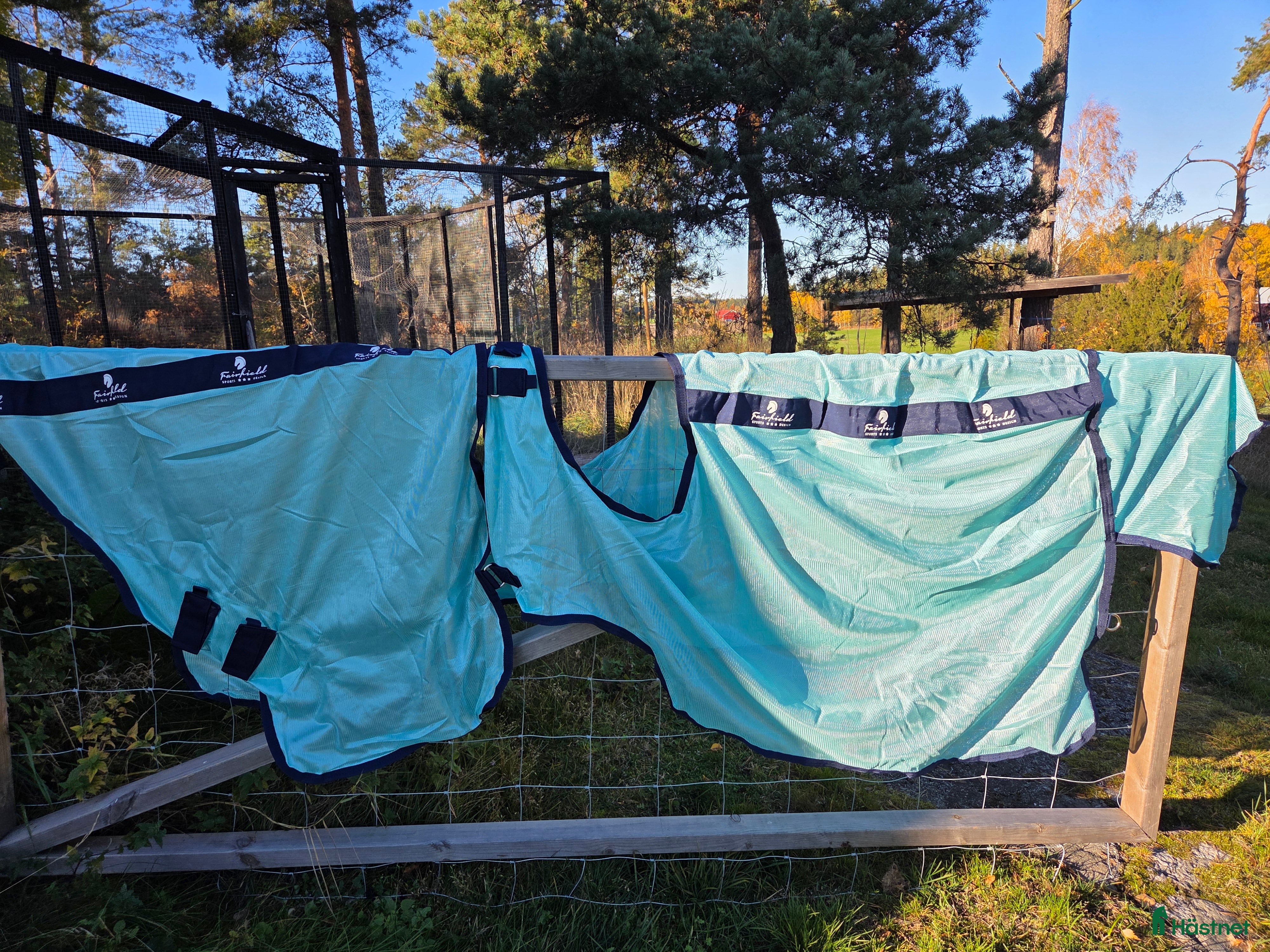 Täcken hästutrustning till salu: Ridtäcke/flugtäcke  i Vikbolandet - Annons 2