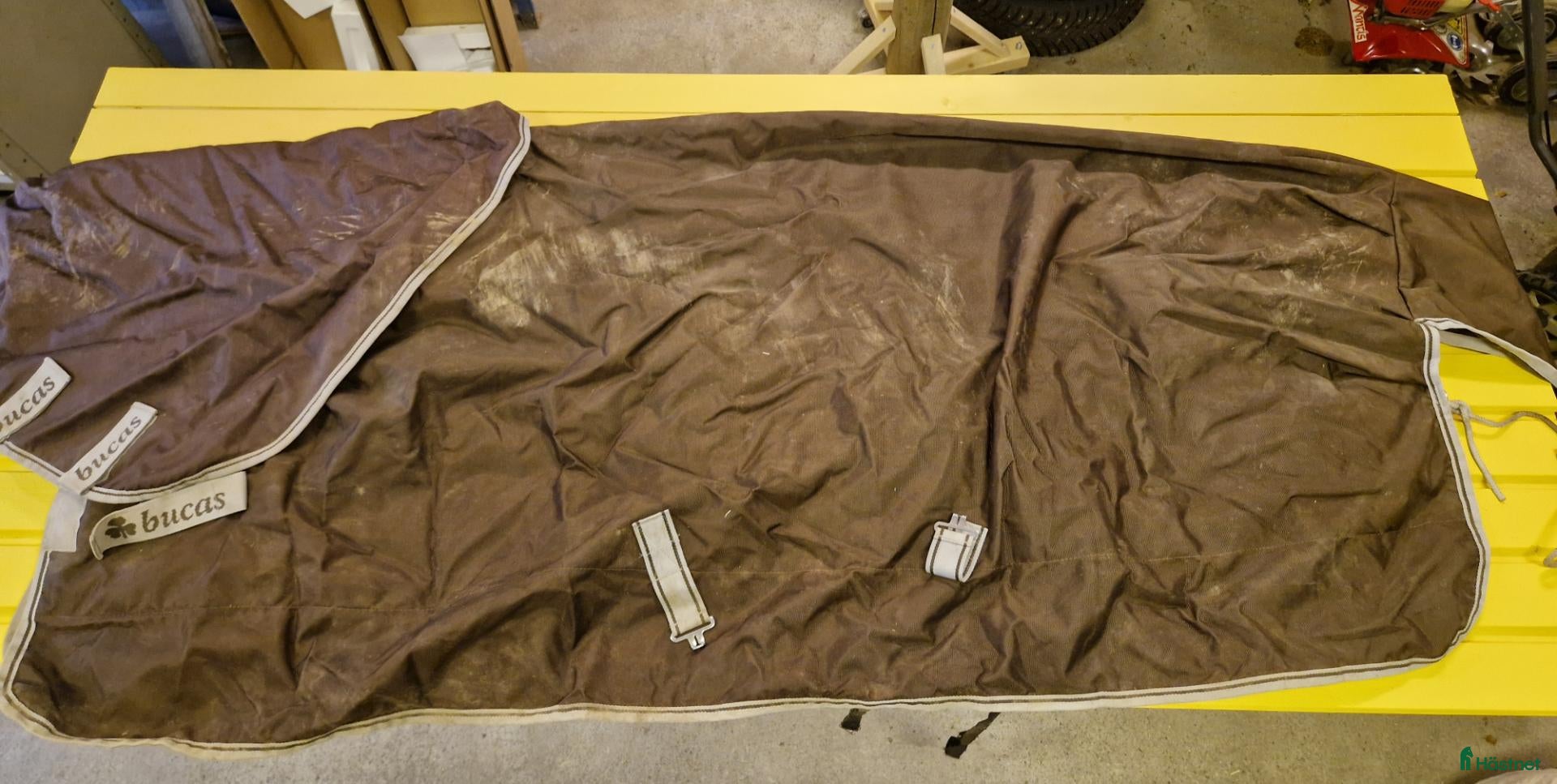Täcken hästutrustning till salu: Bucas smartex rain 135 cm - Annons 1