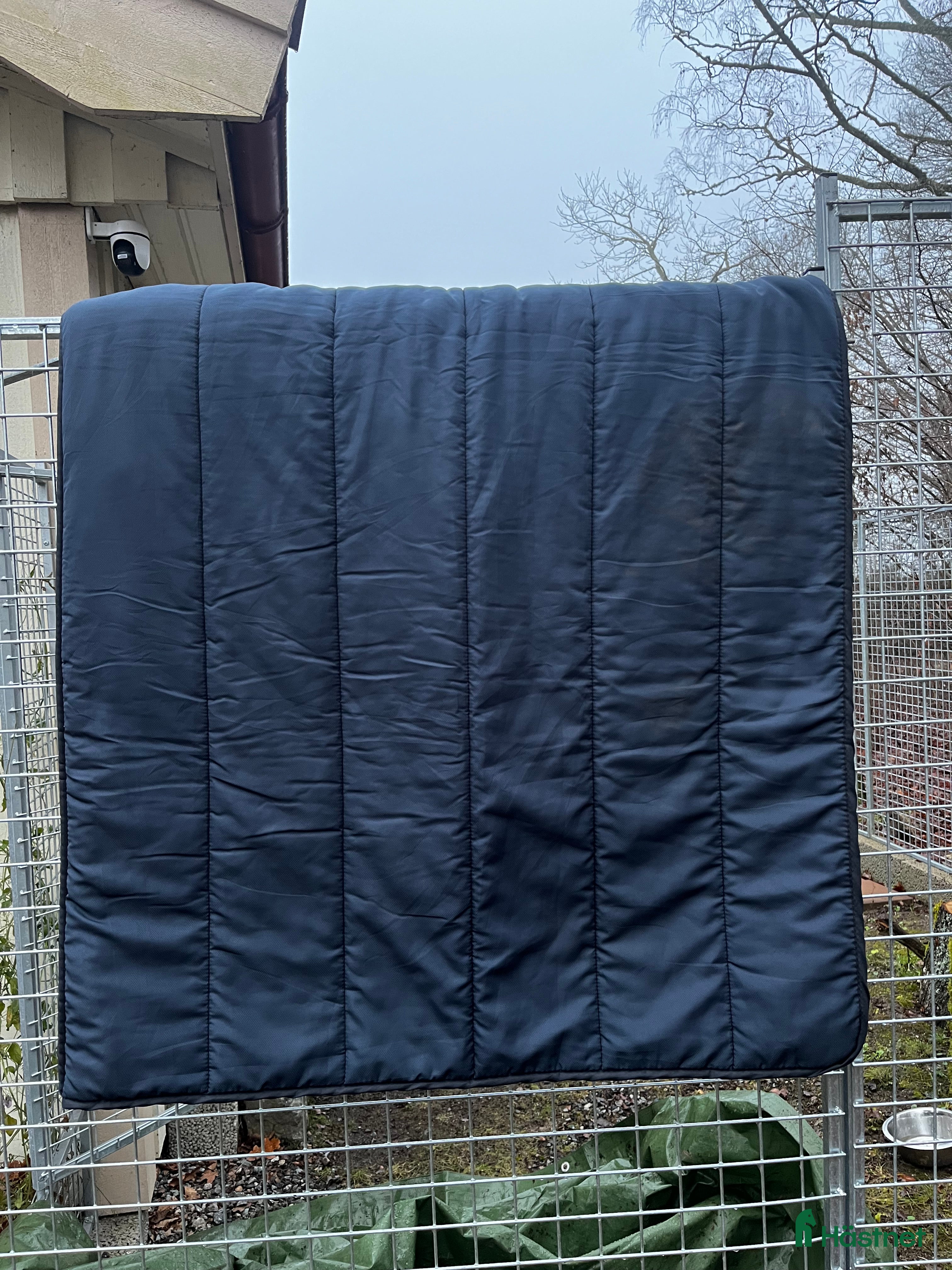 Täcken hästutrustning till salu: Duntäcke  i Kvicksund - Annons 8