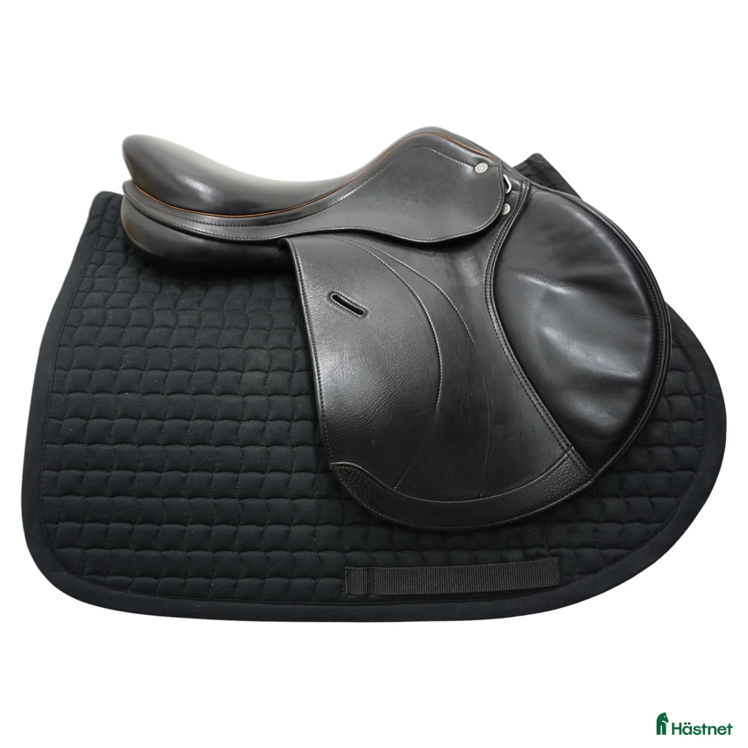 Sadlar hästutrustning till salu: Equipe Expression Special 16,5" - Annons 2