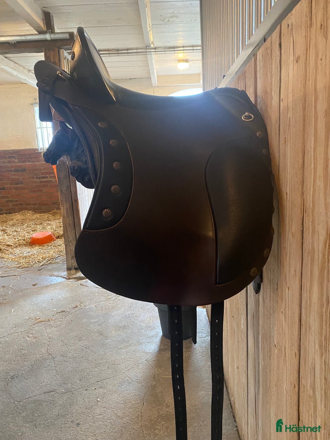 Sadlar hästutrustning till salu: Deuber & Partner El Campo Sadel - nyskick i Ystad - Annons 2