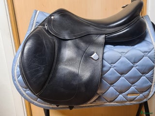 Sadlar hästutrustning till salu: Bates Hunter Jumping i Hamneda - Annons 19