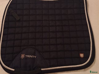 Schabrak & Vojlockar hästutrustning till salu: Trinity stl Full i Lidköping - Annons 1