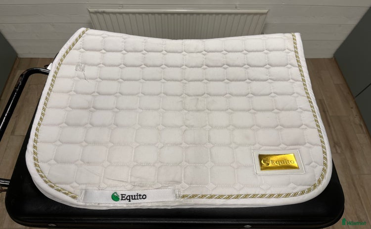 Schabrak & Vojlockar hästutrustning till salu: Fint Equito schabrak  i Burseryd - Annons 14