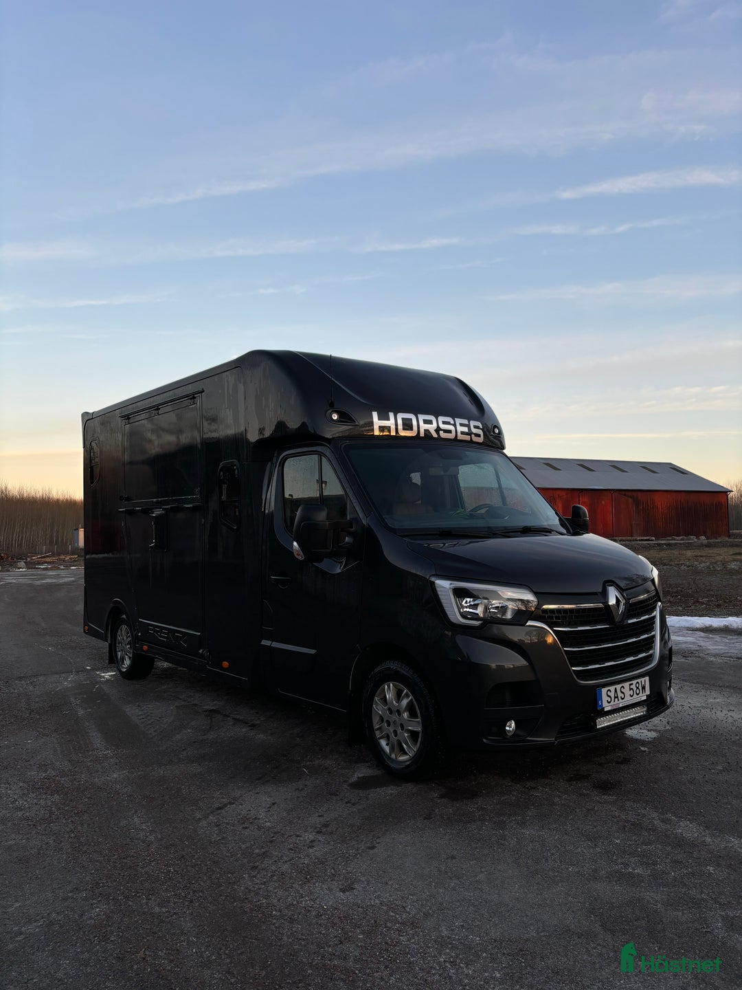 Hästlastbilar  fordon & transport till salu: Välutrustad hästlastbil Prenki -2021 i Flyinge - Annons 2