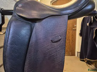 Sadlar hästutrustning Farmland dressyr i Eskilstuna - Annons 5