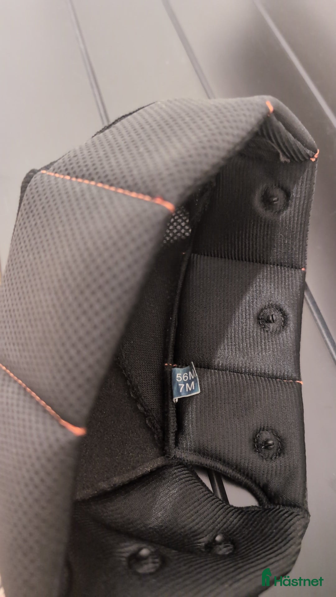 Hjälmar ryttarutrustning till salu: Samshield Liner 56  i Kalmar - Annons 2