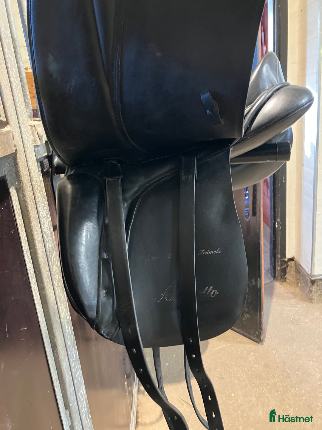 Sadlar hästutrustning till salu: PFIFF Amaretto dressyrsadel 17' i Vintrosa - Annons 7