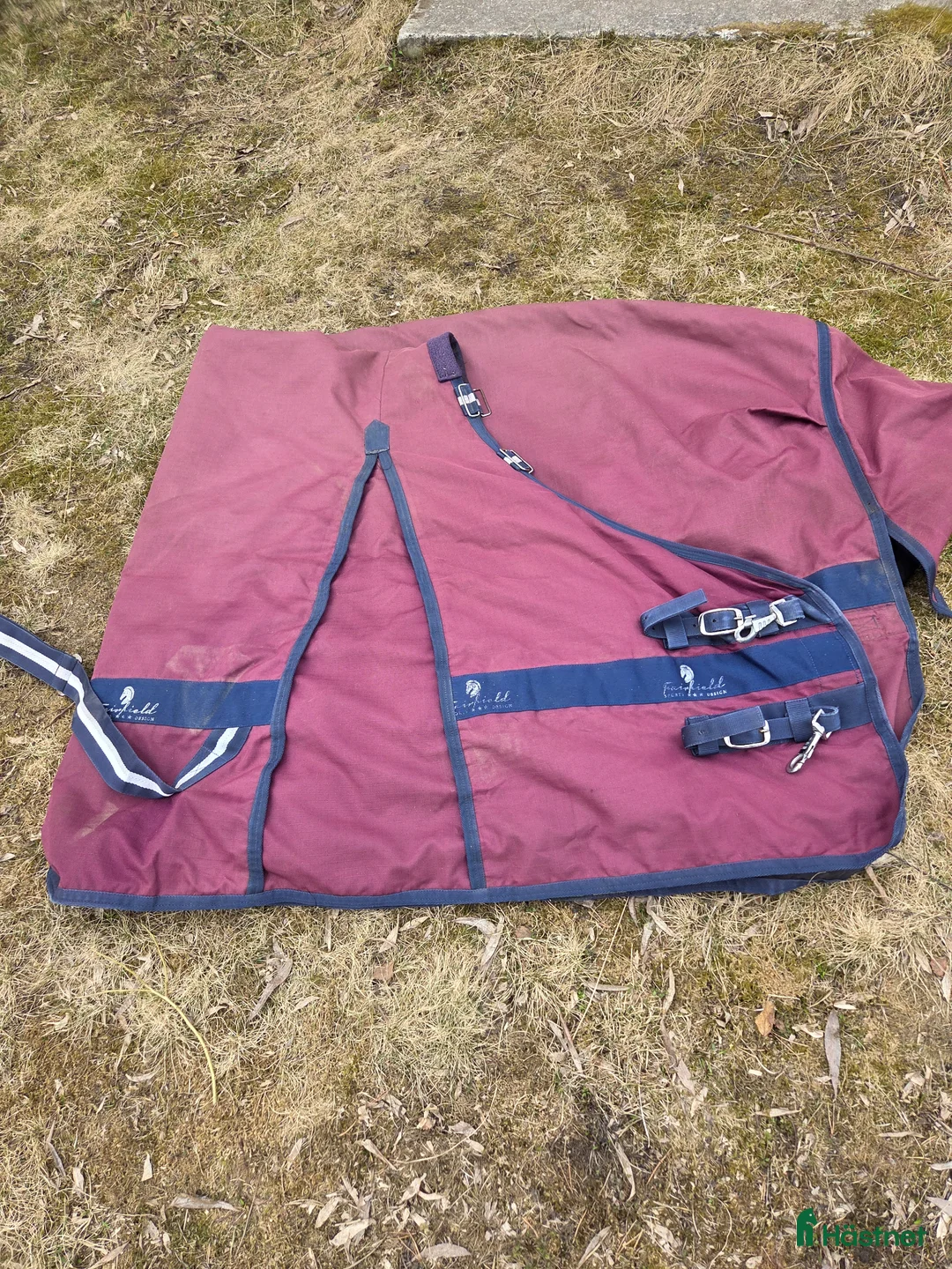 Täcken hästutrustning till salu: Fairfield regntäcke  - Annons 1