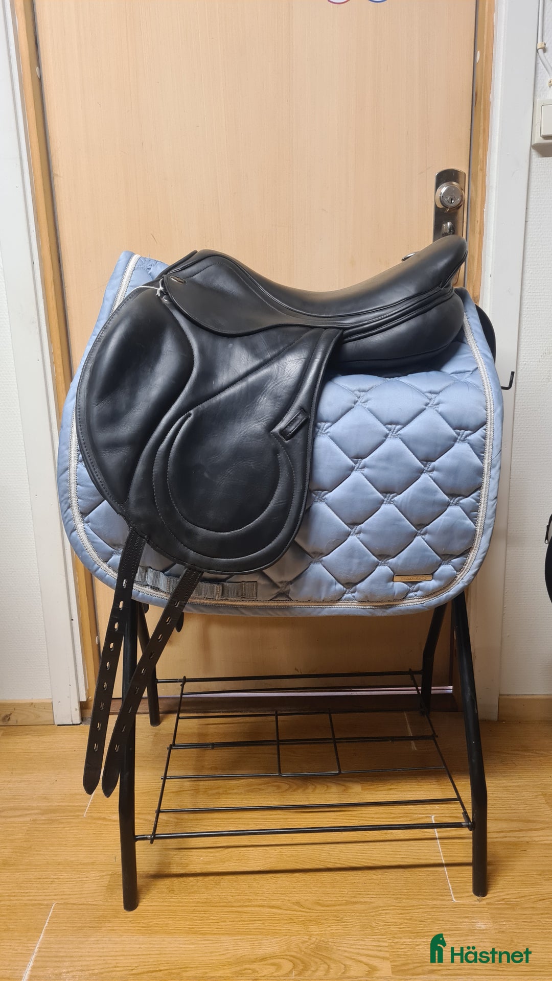 Sadlar hästutrustning till salu: Affectum Belive i Hamneda - Annons 1