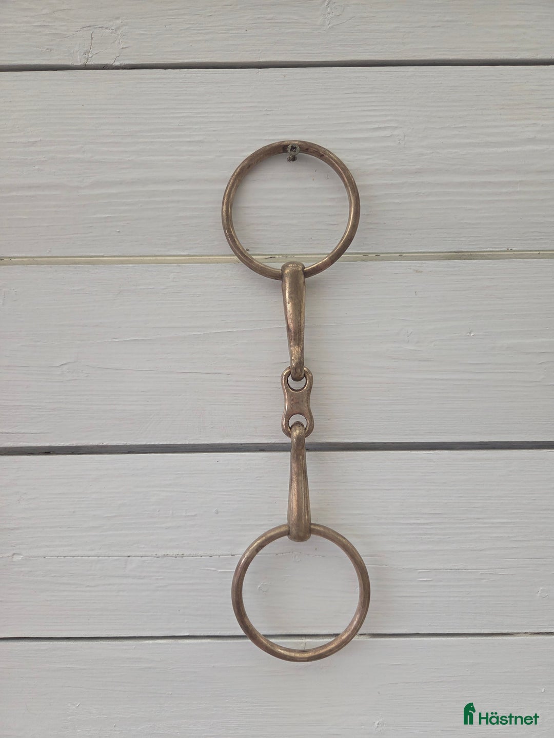 Bett hästutrustning till salu: Tredelat bett i Virsbo - Annons 1