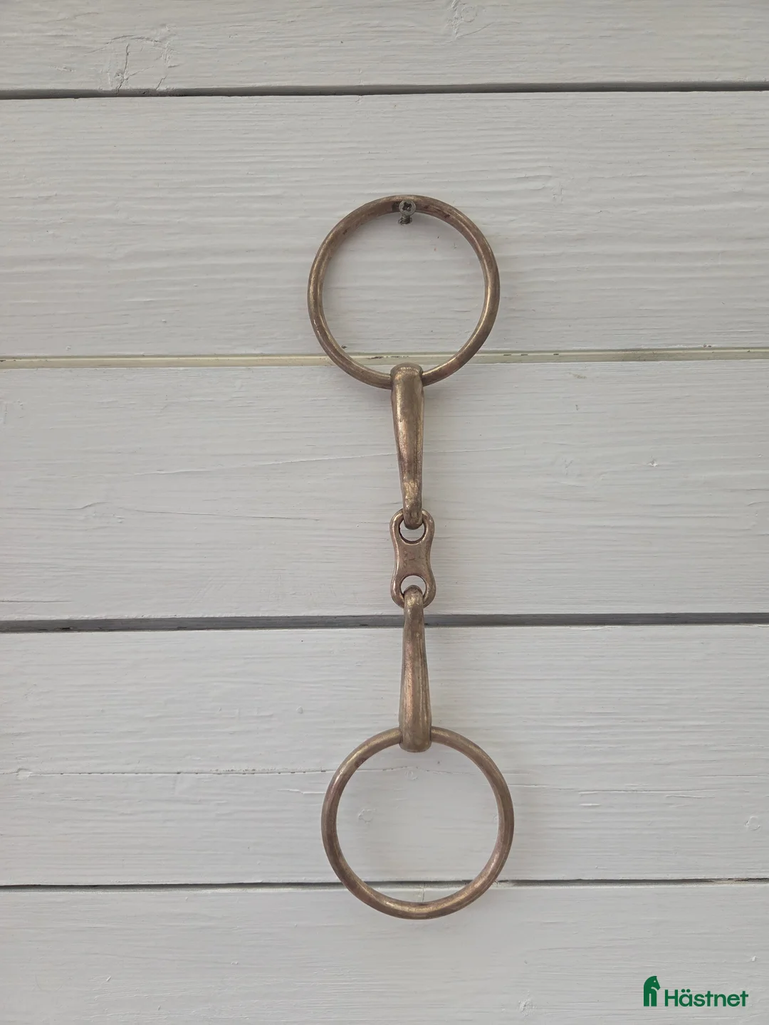 Bett hästutrustning till salu: Tredelat bett i Virsbo - Annons 1