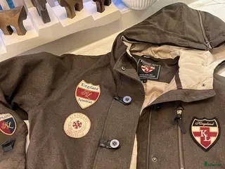 Jackor & Kavajer ryttarutrustning till salu: VINTERRIDJACKA FRÅN KINGSLAND! i Stånga - Annons 2