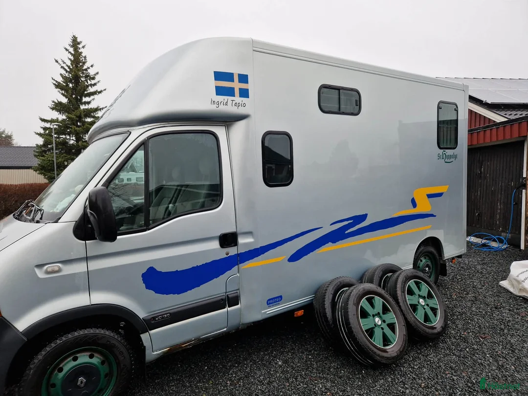 Hästlastbilar  fordon & transport till salu: B-kortsbuss i Eskilstuna - Annons 6