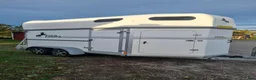 Hästtransporter  fordon & transport till salu: Forzab Hästtransport  - Annons 2