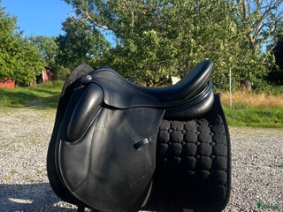 Sadlar hästutrustning till salu: Erreplus freestyle i Kållekärr - Annons 1