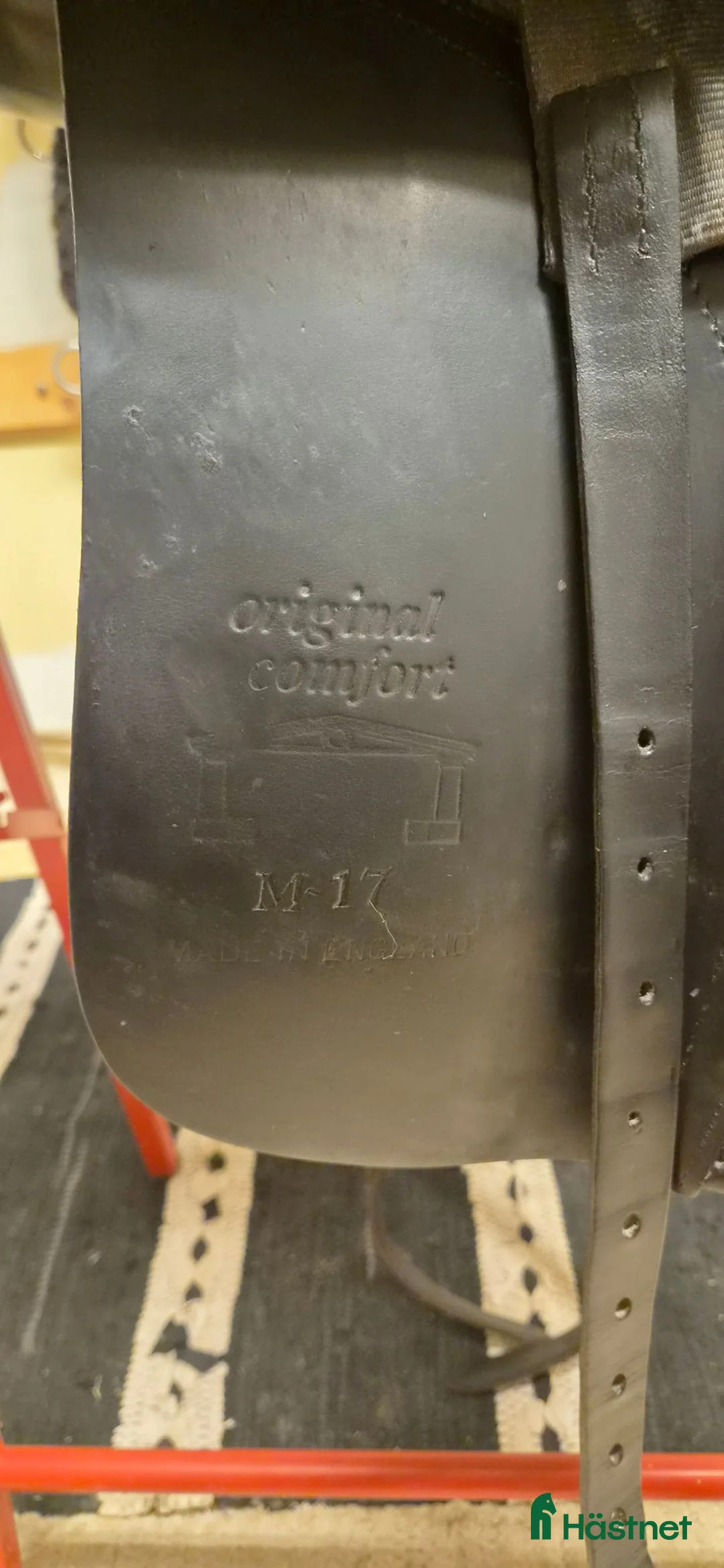 Sadlar hästutrustning till salu: Albion Original Comfort dressyrsadel – 17” M i Ekerö - Annons 2