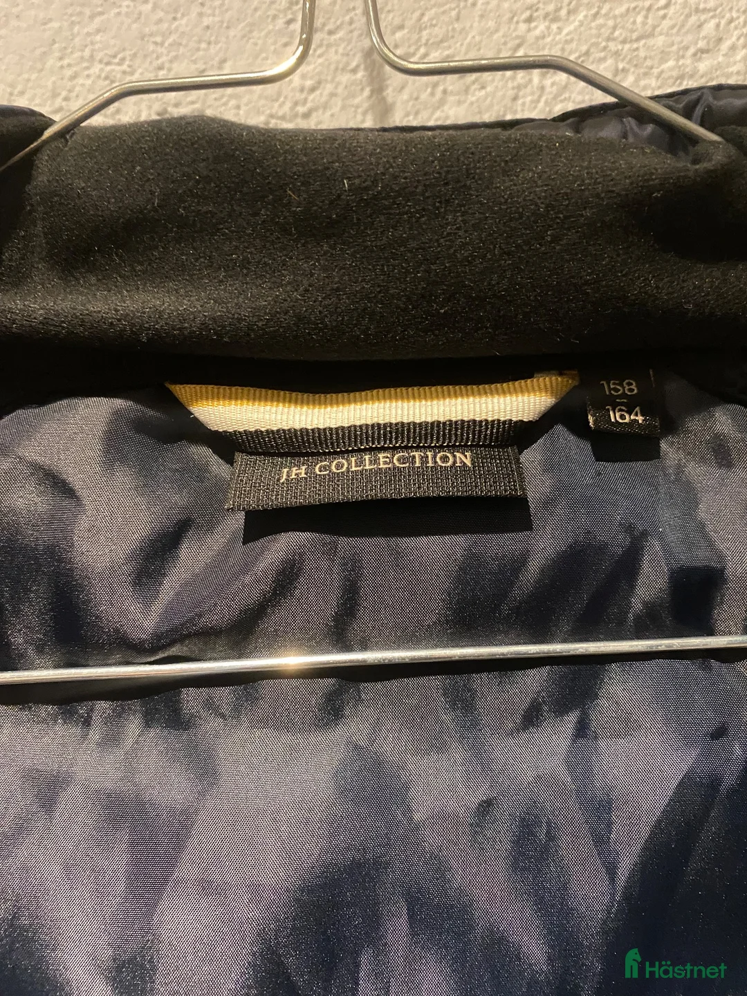 Jackor & Kavajer ryttarutrustning till salu: Fin JH COLLECTION jacka till salu! - Annons 4