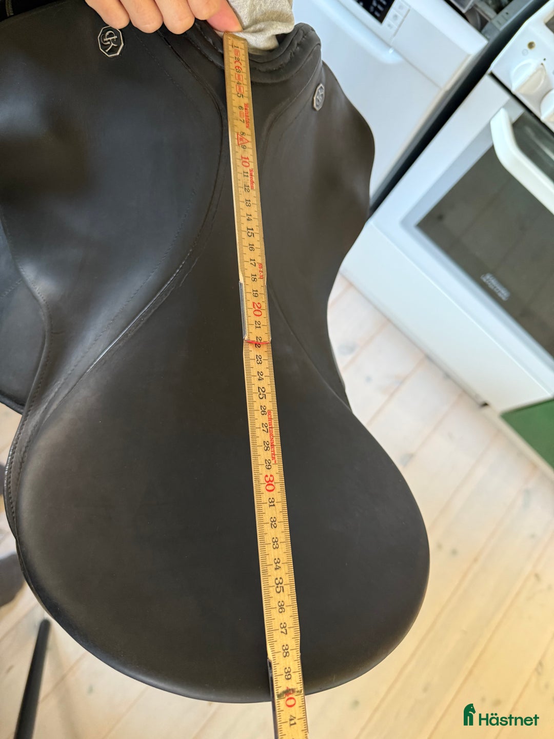 Sadlar hästutrustning till salu: Dressyrsadel Kieffer münchen  i Skellefteå - Annons 3