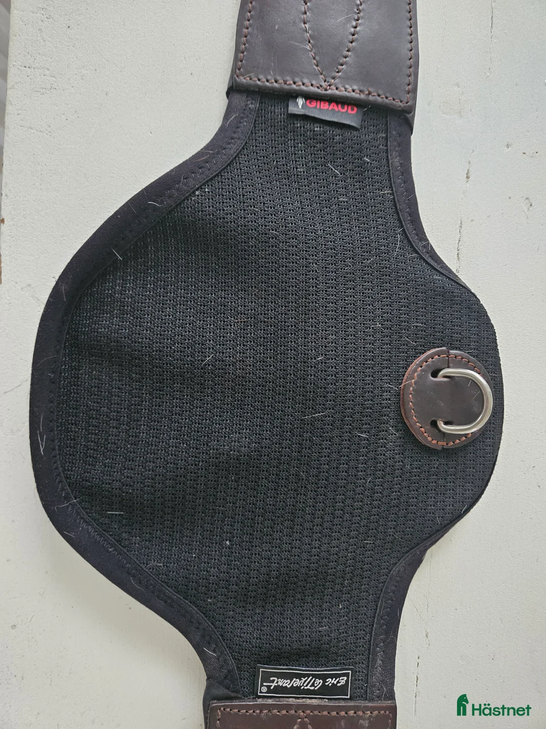 Sadeltillbehör hästutrustning till salu: Helt ny, bara provade ELT hoppgjord i Härnösand - Annons 1