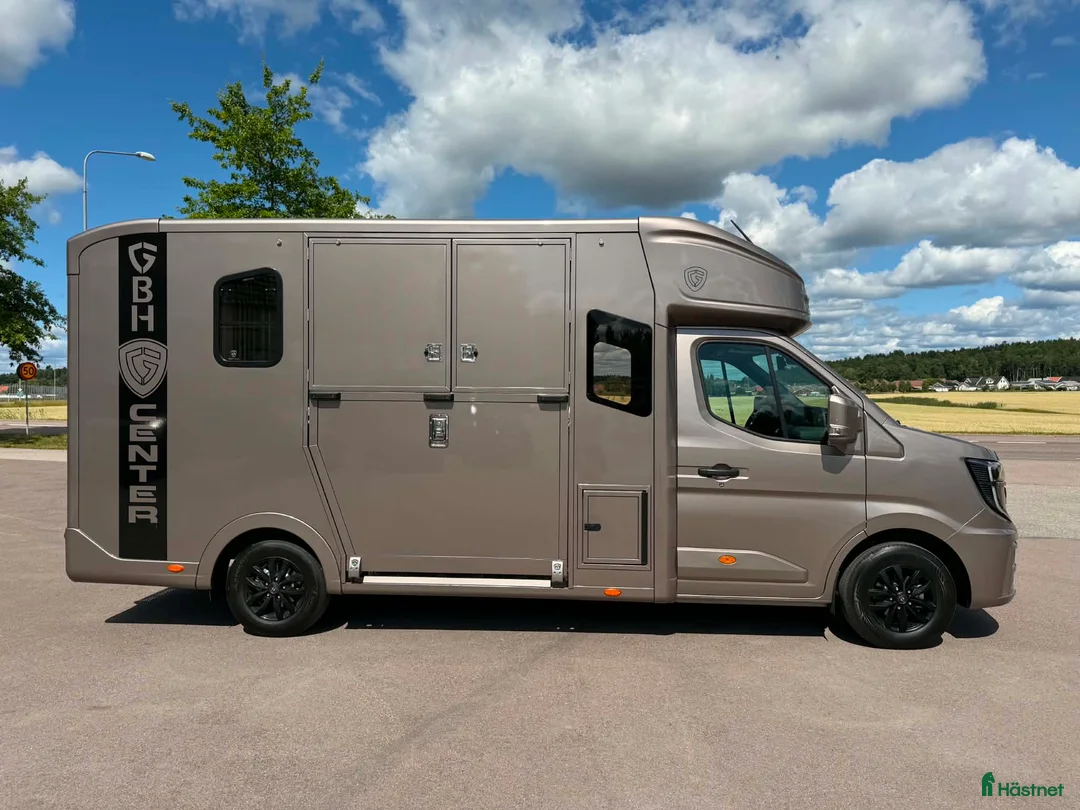 Hästlastbilar  fordon & transport till salu: PARAGAN EXCELSION 5XL STUTERI AUTOMAT i Köping - Annons 2