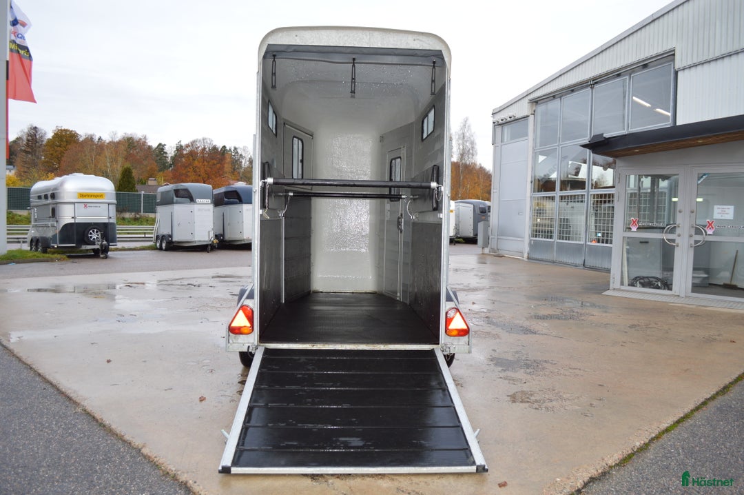 Hästtransporter  fordon & transport till salu: Cheval Touring One 2022, Totalvikt 1600 kg - Annons 4