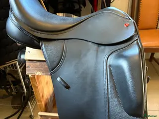 Sadlar hästutrustning Sadel i nyskick, Thorowgood dressyr sadel - Annons 18
