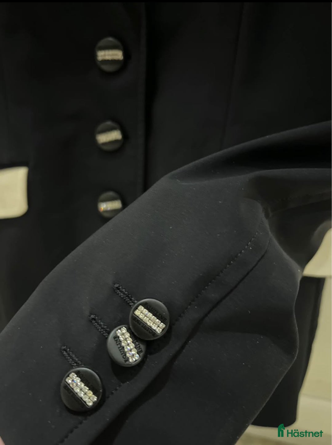 Jackor & Kavajer ryttarutrustning till salu: Equiline x-cool kavaj med bling i Vallentuna - Annons 3