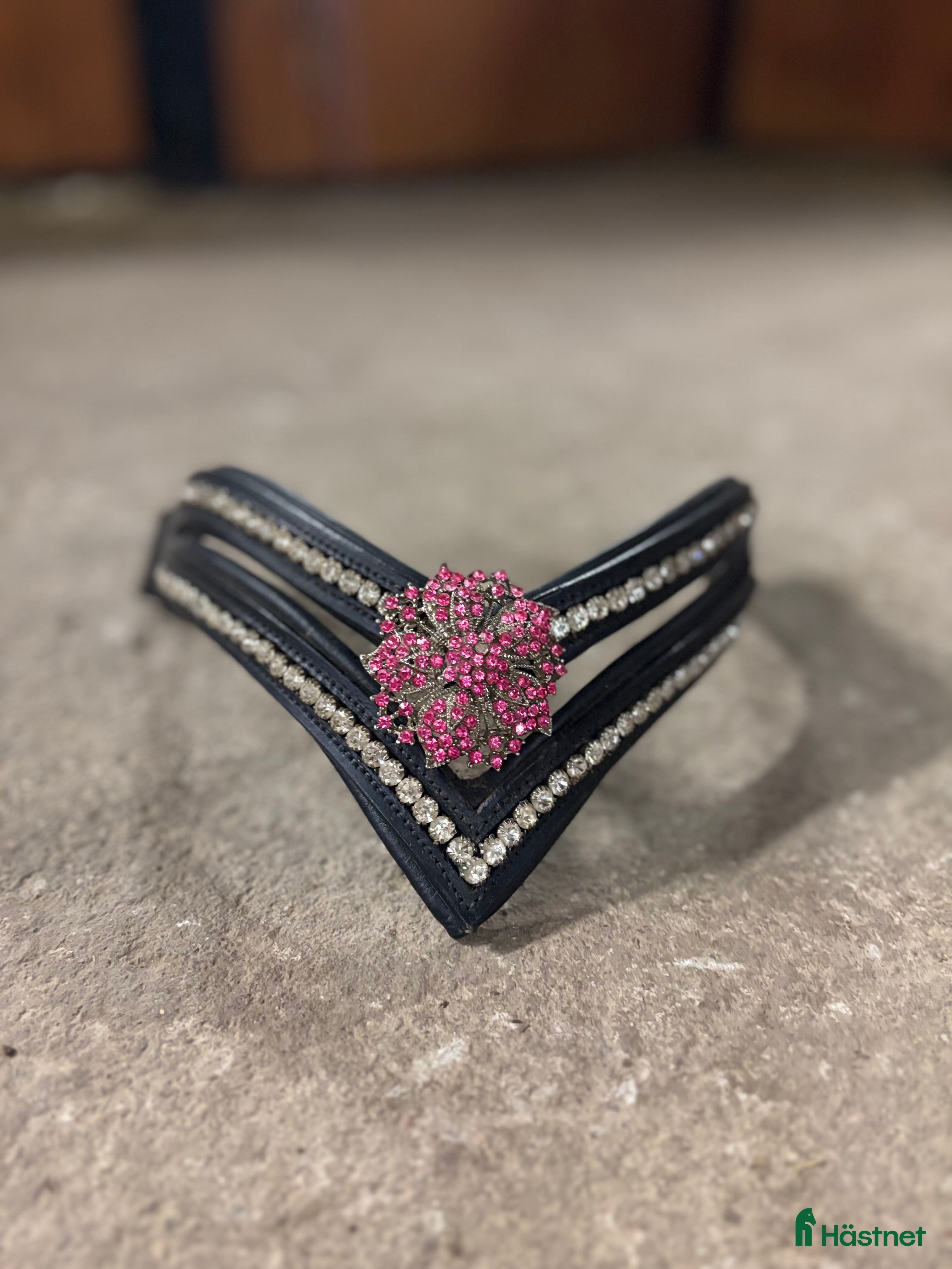 Övrig Hästutrustning hästutrustning till salu: Divoyh pannband - Annons 3