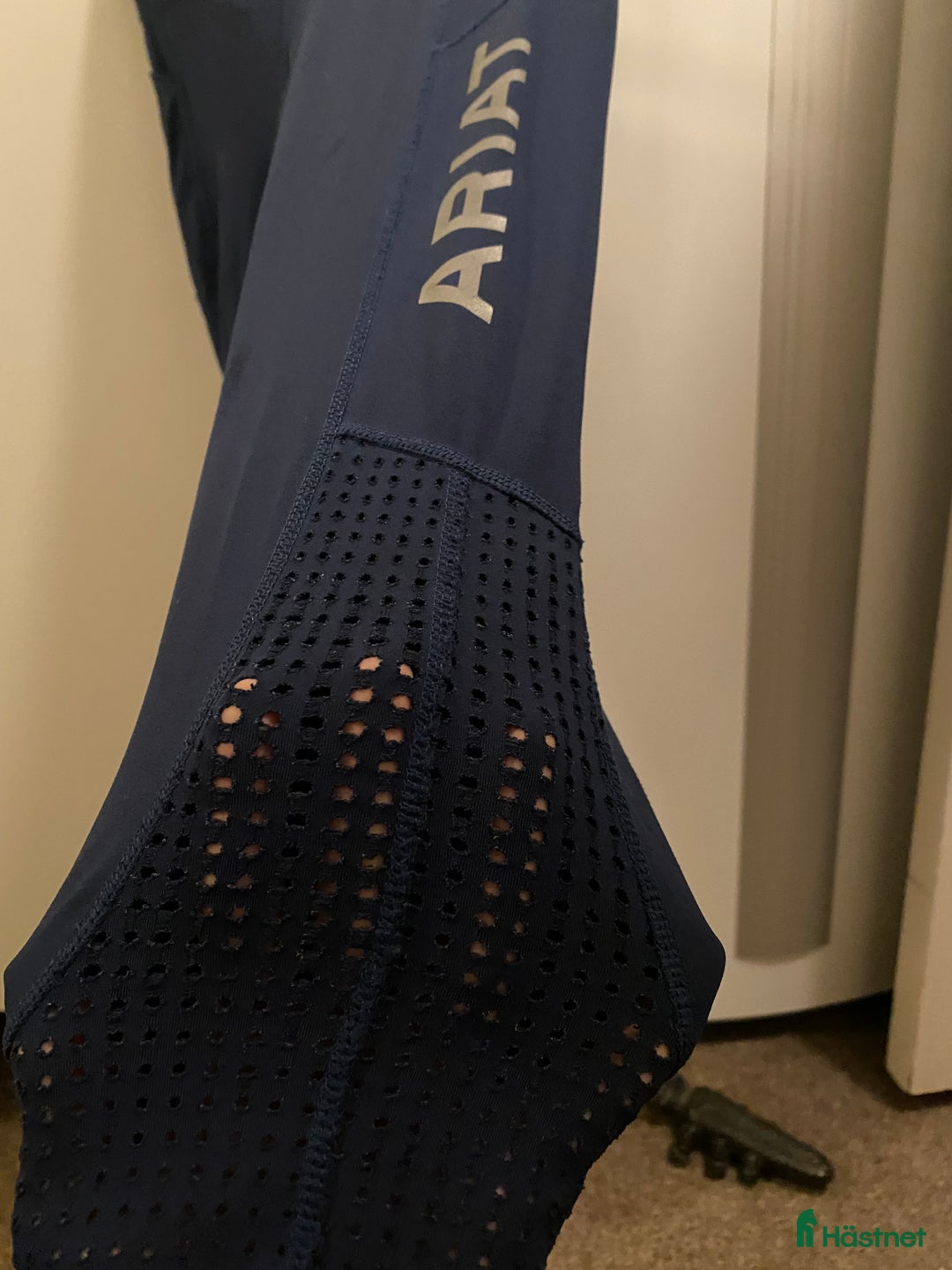 Ridbyxor ryttarutrustning till salu: Ariat ridtights i Klagshamn - Annons 4