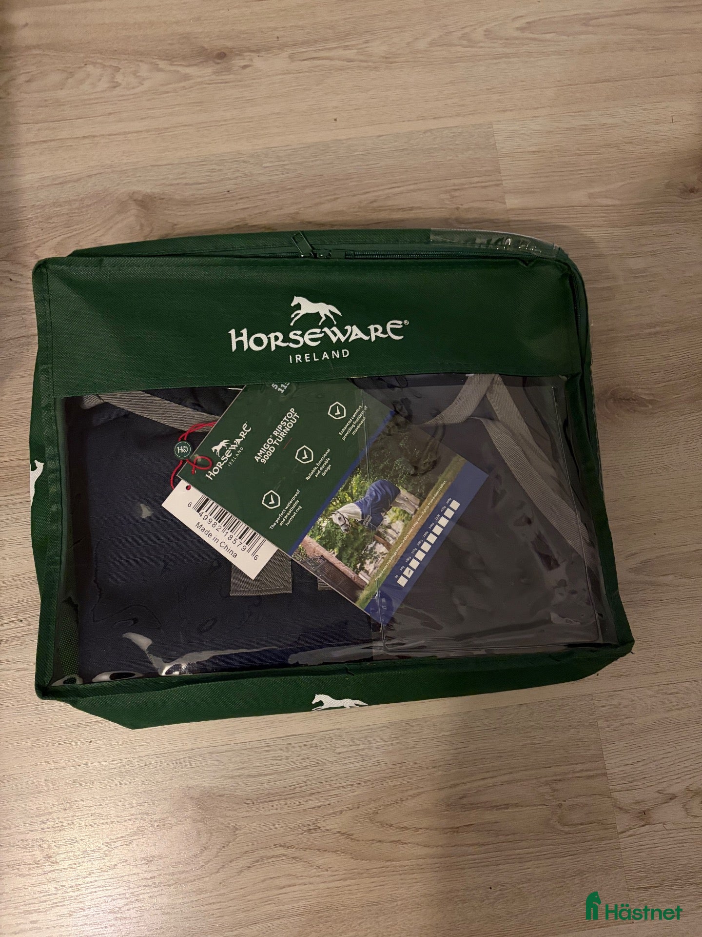 Täcken hästutrustning till salu: Helt nytt Amigo regntäcke  - Annons 3