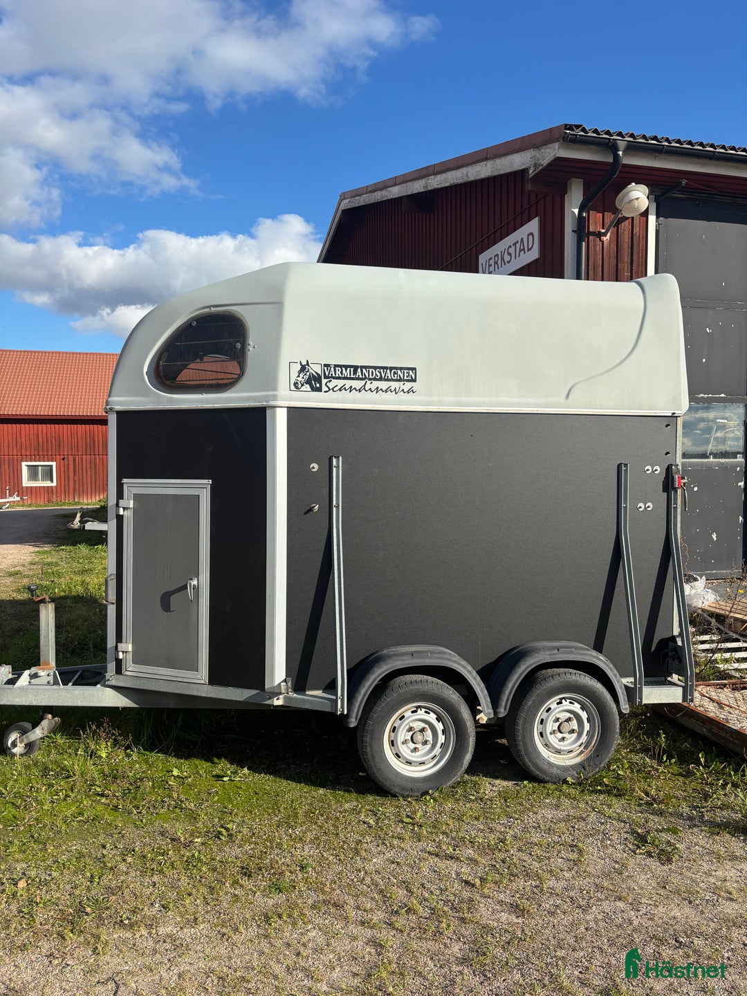 Hästtransporter  fordon & transport till salu: Nyrenoverad Värmlandsvagen - Sadelkammare mm i Västerås - Annons 1