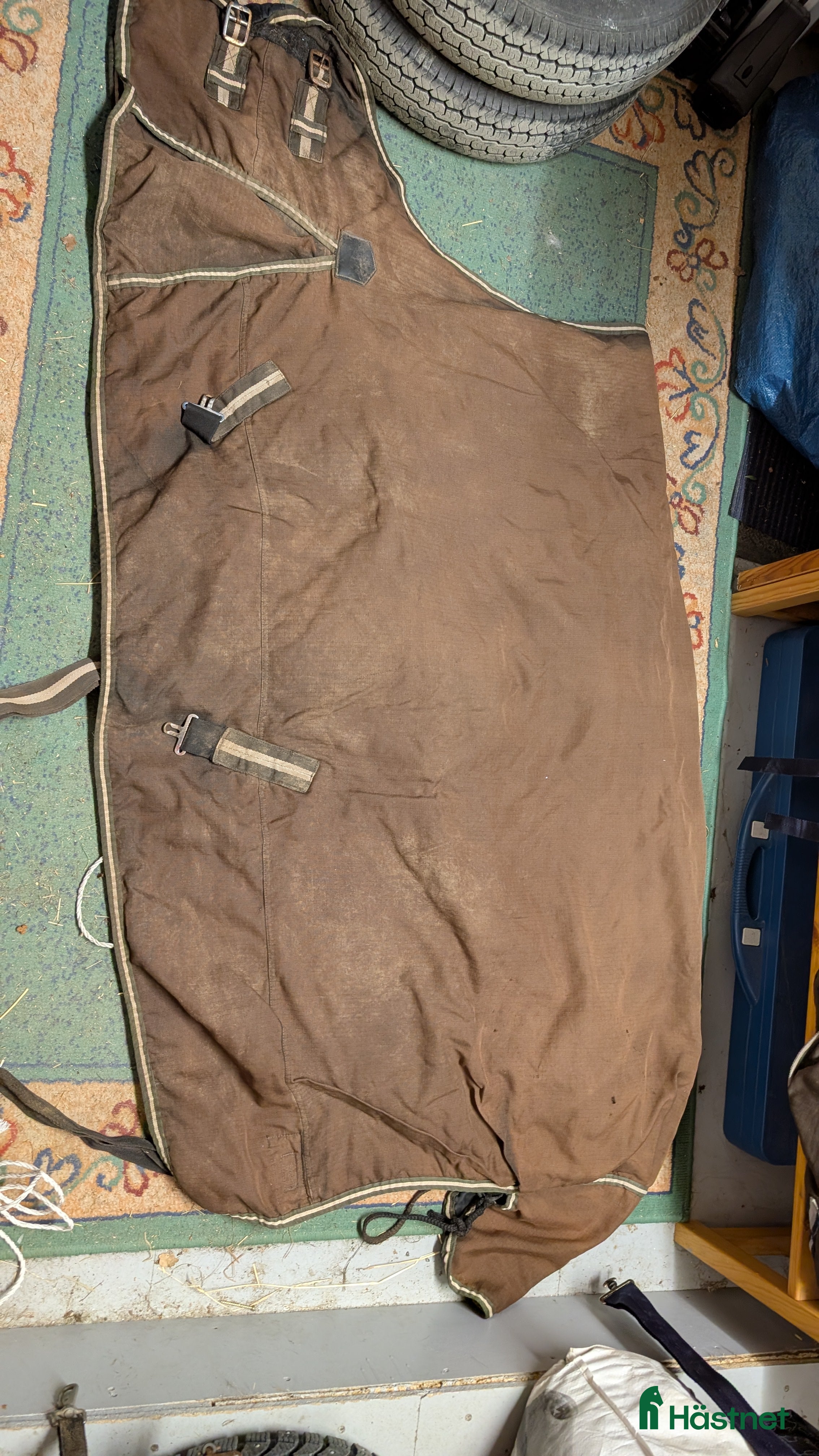 Täcken hästutrustning till salu: Vintertäcke 125 cm i Skepplanda - Annons 24