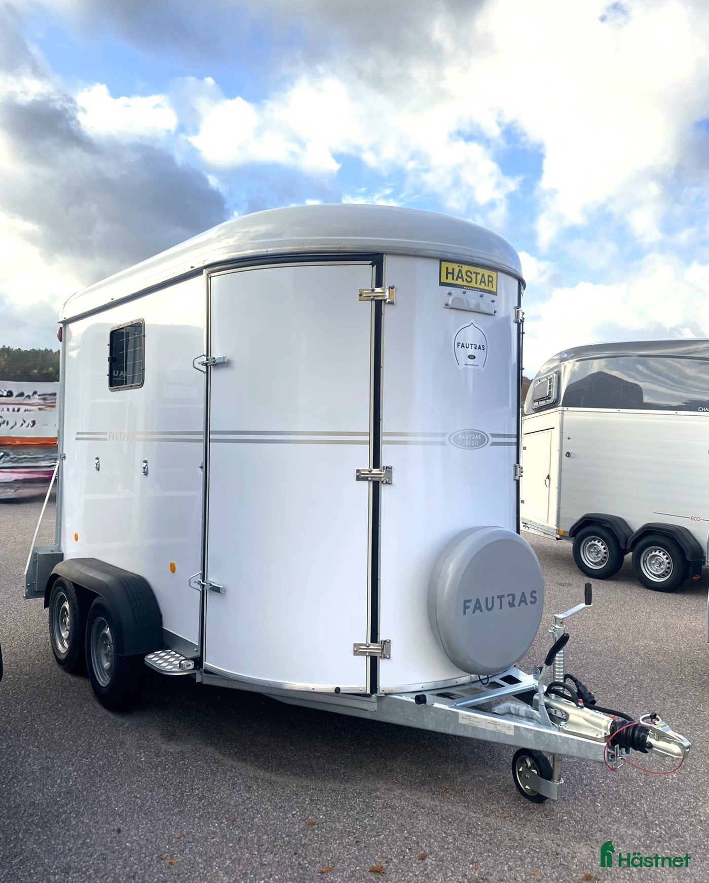 Hästtransporter  fordon & transport till salu: Diagonallastad Fautras Oblic+2 för 2 hästar i Kvicksund - Annons 12