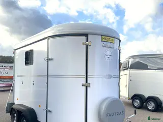 Hästtransporter fordon & transport till salu: Diagonallastad Fautras Oblic+2 för 2 hästar i Kvicksund - Annons 12