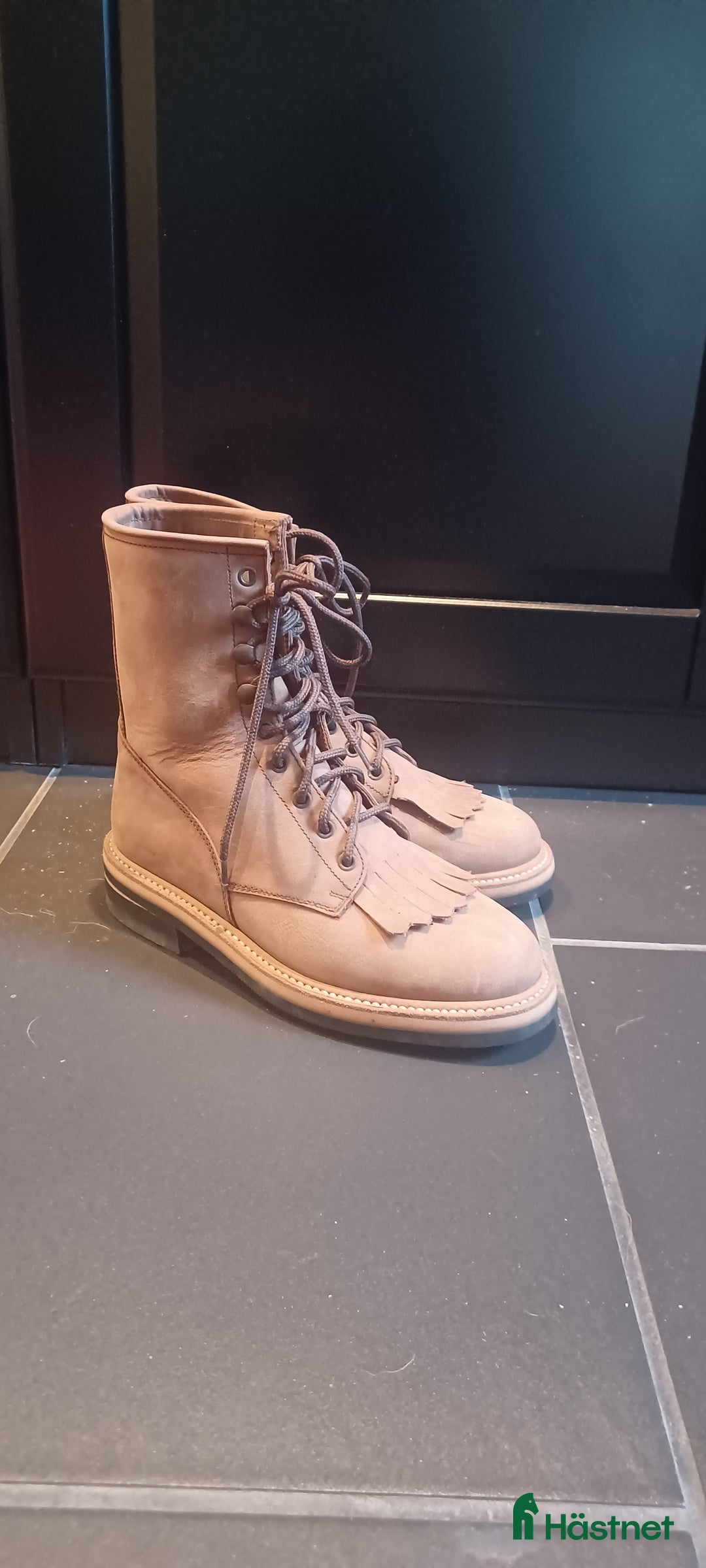 Ridstövlar ryttarutrustning till salu: Westernkänga 36 i Skultuna - Annons 1