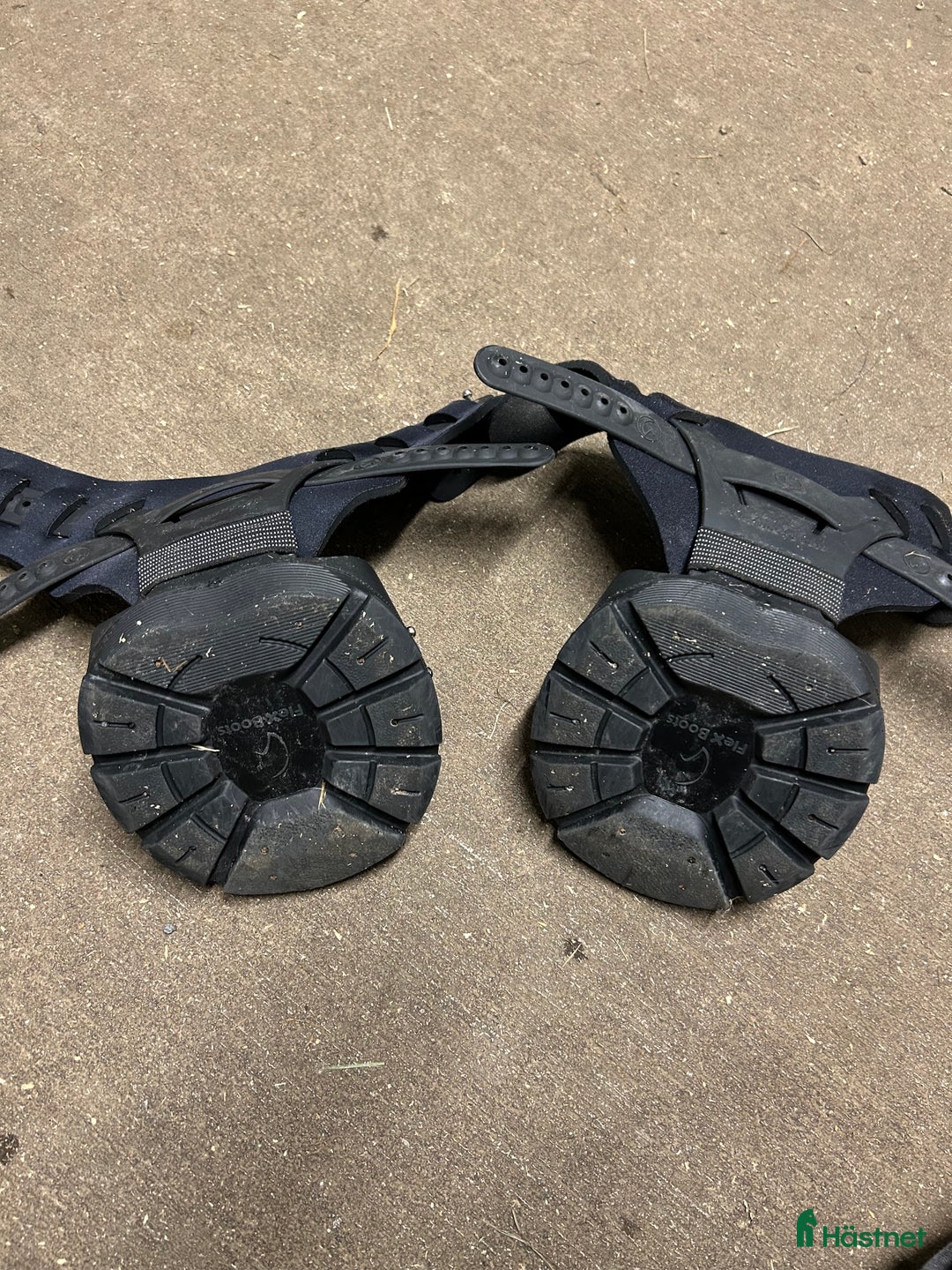 Övrig Hästutrustning hästutrustning till salu: Flex hoof boots i nyskick i Älmhult - Annons 2