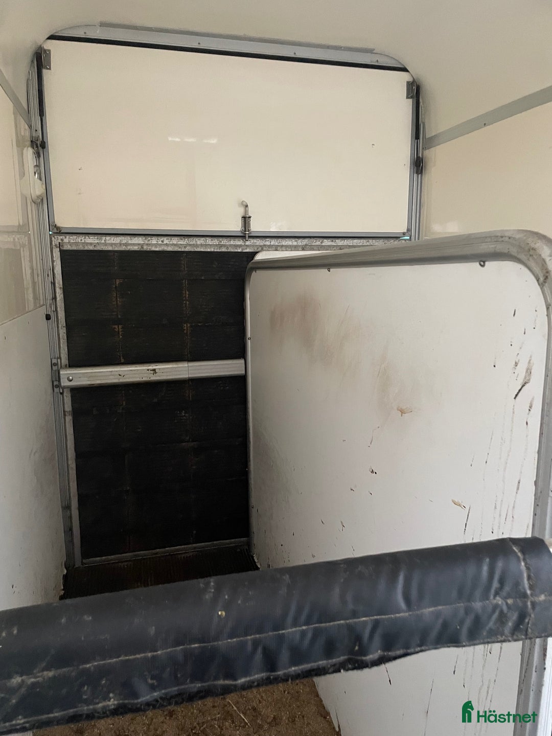 Hästtransporter  fordon & transport till salu: Umesläp B60 kan klassas upp - Annons 7