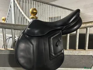 Sadlar hästutrustning till salu: 16’ Renissance sadel - Annons 4