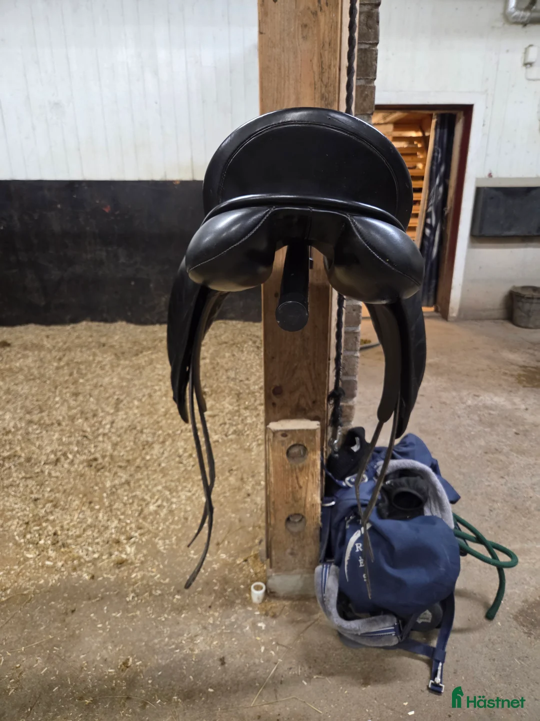 Sadlar hästutrustning till salu: Pfiff amaretto i Norrköping - Annons 2